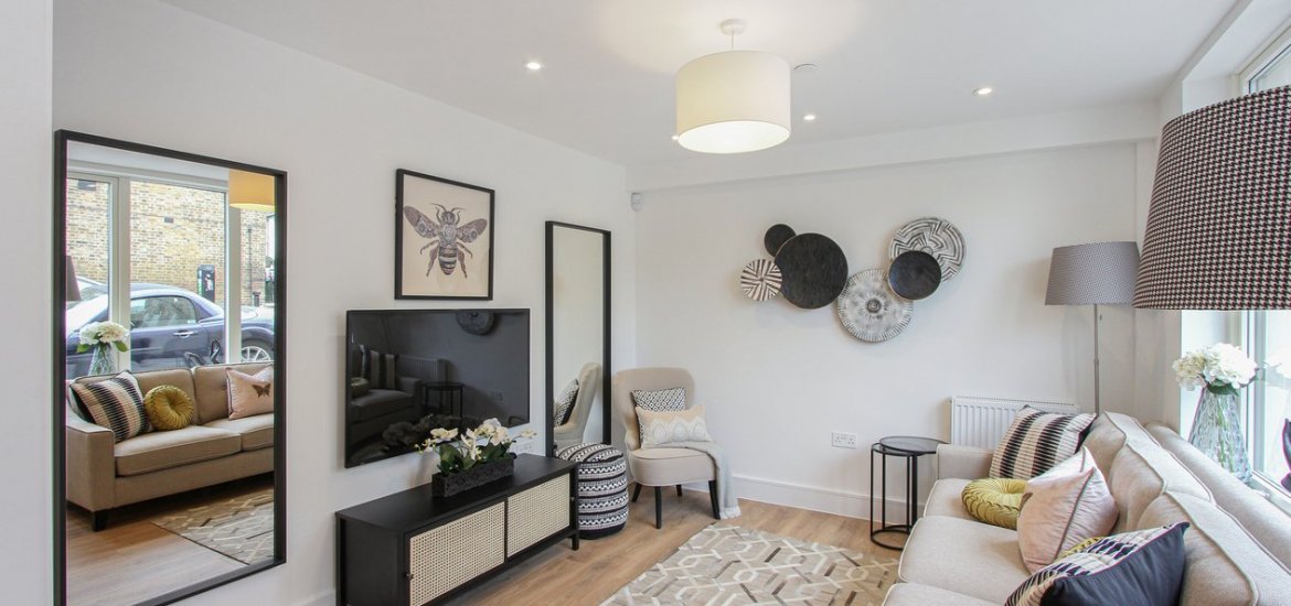 Townhouse in Greenwich, London, UK, 2 bedrooms, 718 sq.ft No. 918 - 1