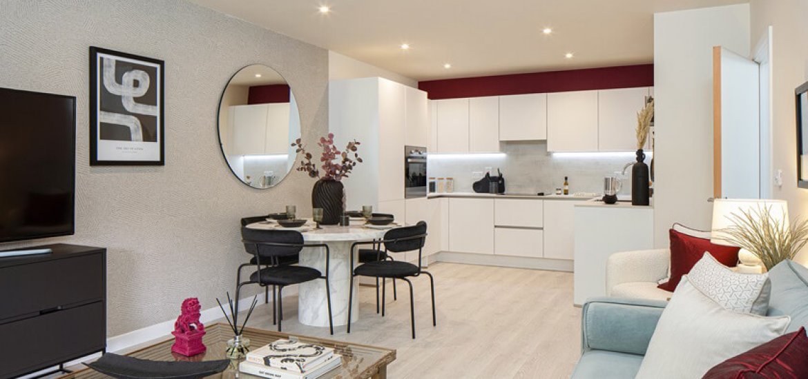 Apartment in Hayes, London, UK, 3 bedrooms, 796 sq.ft No. 659 - 2
