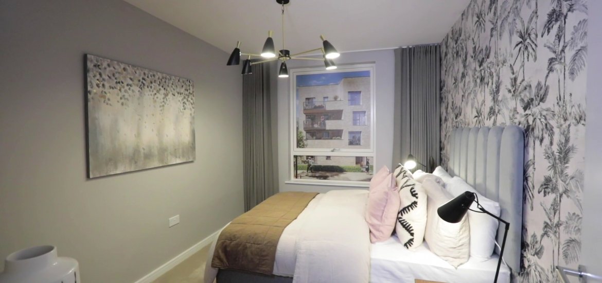 Apartment in Hackney, London, UK, 2 bedrooms, 775 sq.ft No. 1053 - 3