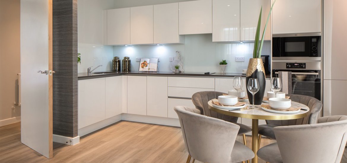 Apartment in Mill Hill, London, UK, 2 bedrooms, 703 sq.ft No. 1543 - 1