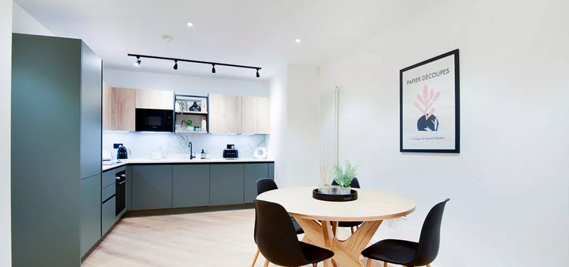 Apartment in Wood Green, London, UK, 1 room, 421 sq.ft No. 1628 - 2