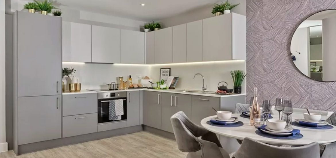 Apartment in Hainault, London, UK, 2 bedrooms, 766 sq.ft No. 1799 - 5