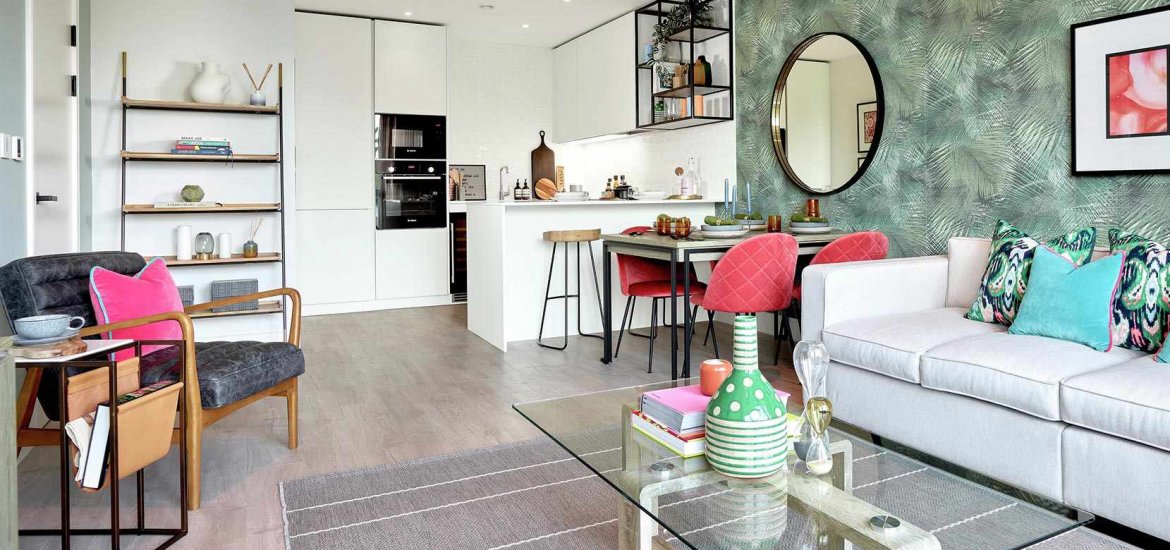 Apartment in Alperton, London, UK, 1 bedroom, 558 sq.ft No. 1724 - 1