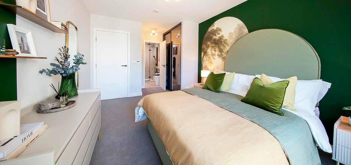 Apartment in Brentford, London, UK, 1 bedroom, 546 sq.ft No. 2019 - 5